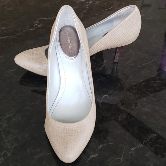 Calvin Klein Shoes - CALVIN Klein Tan "Selene" Pump Textured Leather 8m
